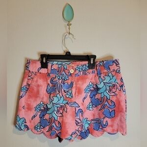CROWN & IVY Size‎ 6 Shelby Scalloped Bright Floral Chino Shorts NWOT